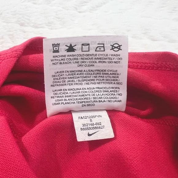 Nike Dri-FIT long sleeve quarter zip running jacket size small in hot pink - Picture 6 of 15